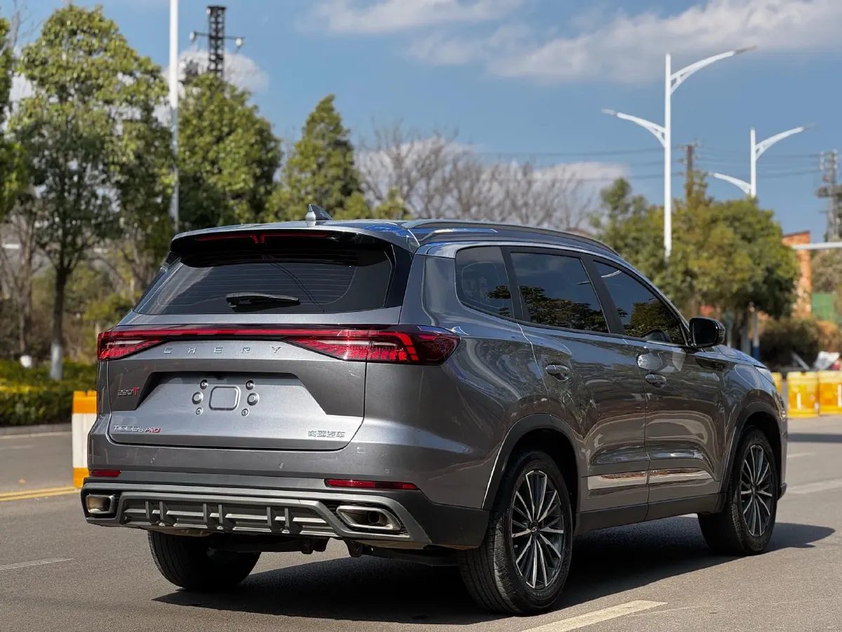 2024 Chery Tiggo 8 PRO 1.6T 197HP L4 7DCT,autocango,china used car exporter,china ev exporter,chinese used car exporter,chinese used ev exporter