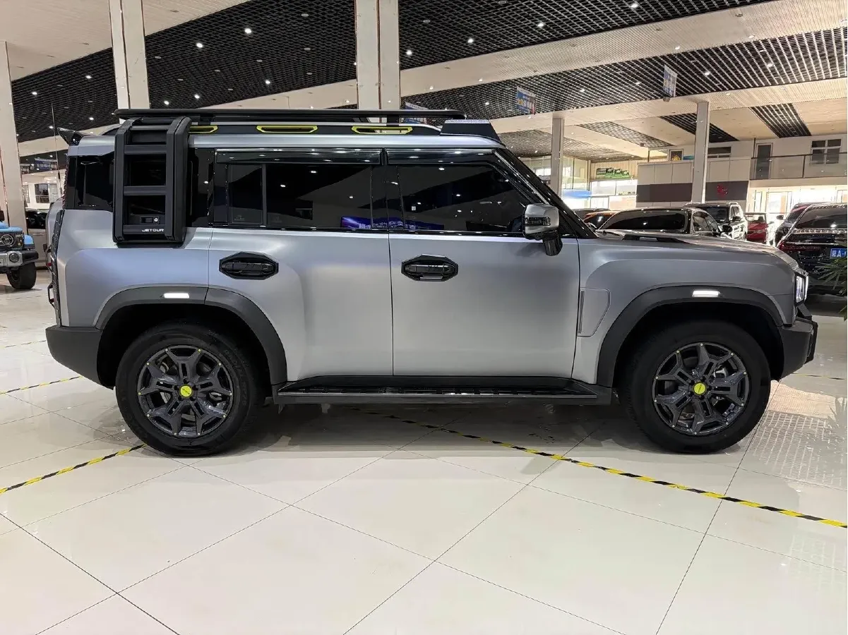 2023 Jetour Traveller 2.0T 254HP L4 7DCT,autocango,china used car exporter,china ev exporter,chinese used car exporter,chinese used ev exporter