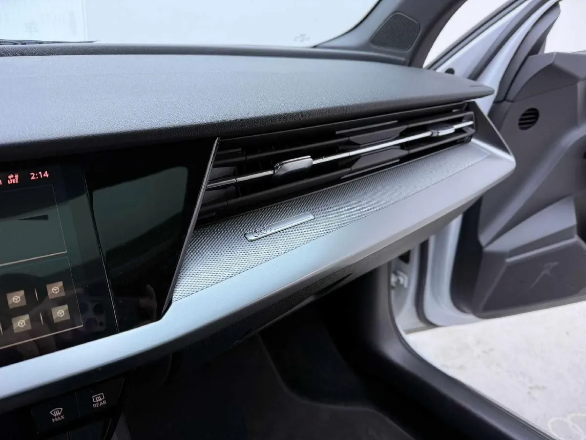 2022 Audi A3 1.4T 150HP L4 7DCT,autocango,china used car exporter,china ev exporter,chinese used car exporter,chinese used ev exporter