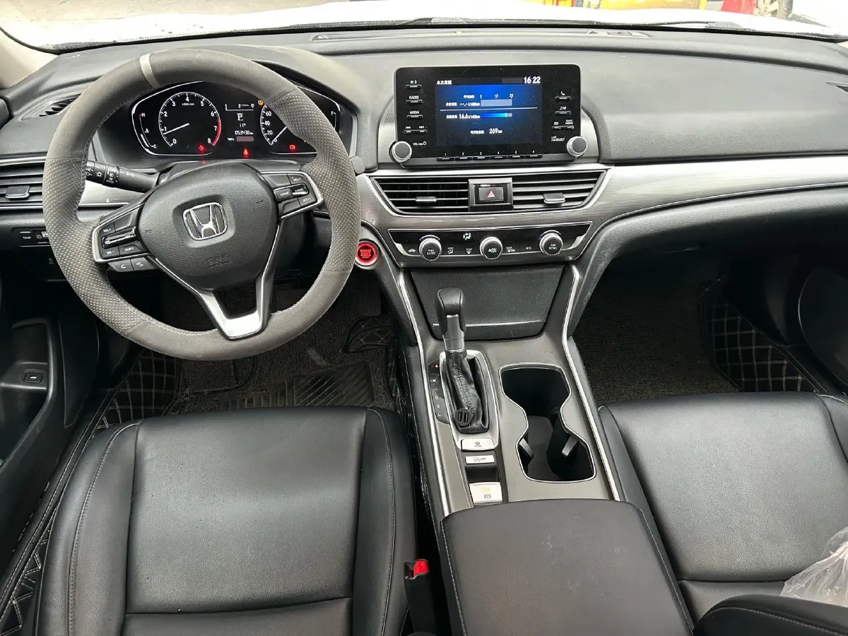 2018 Honda Accord 1.5T 194HP L4 CVT,autocango,china used car exporter,china ev exporter,chinese used car exporter,chinese used ev exporter