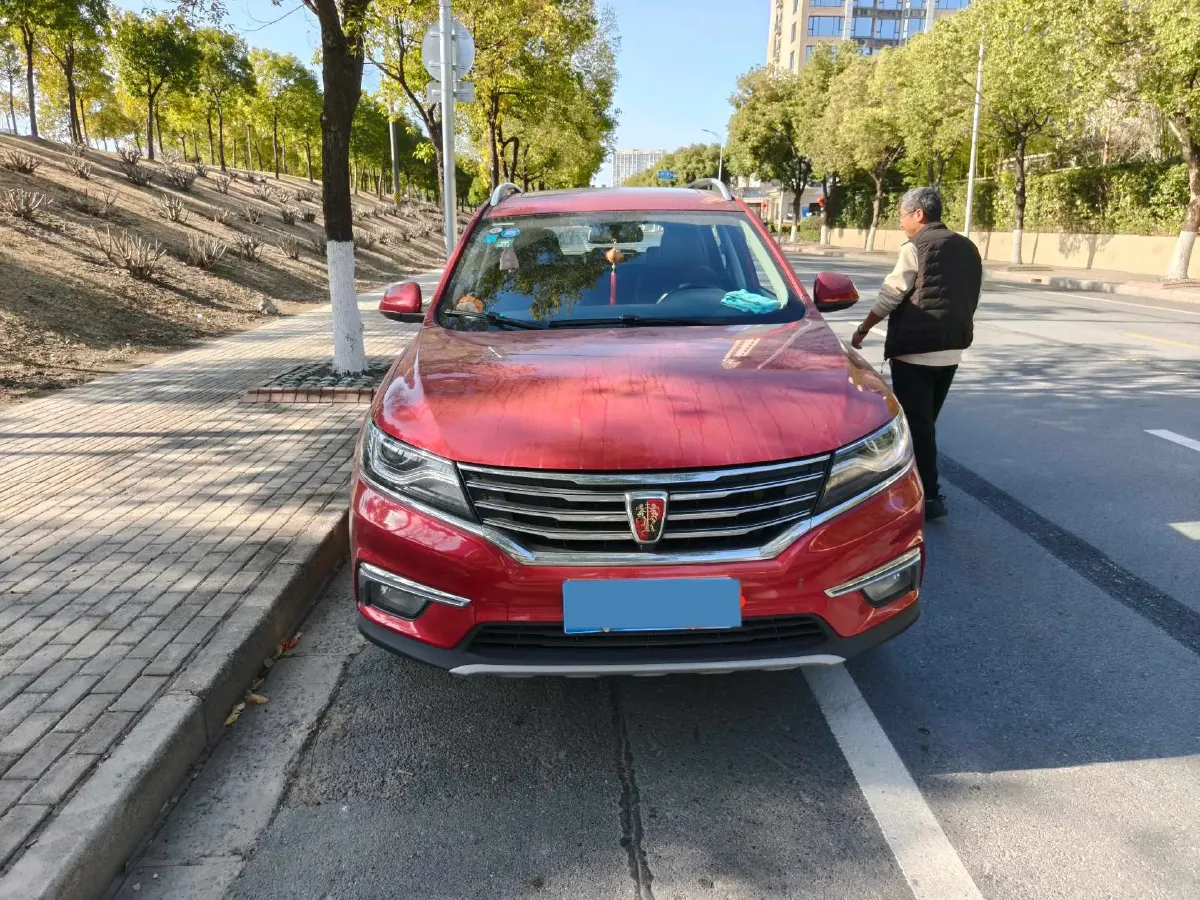 2019 Roewe i6 1.5T 169HP L4 7DCT,autocango,china used car exporter,china ev exporter,chinese used car exporter,chinese used ev exporter