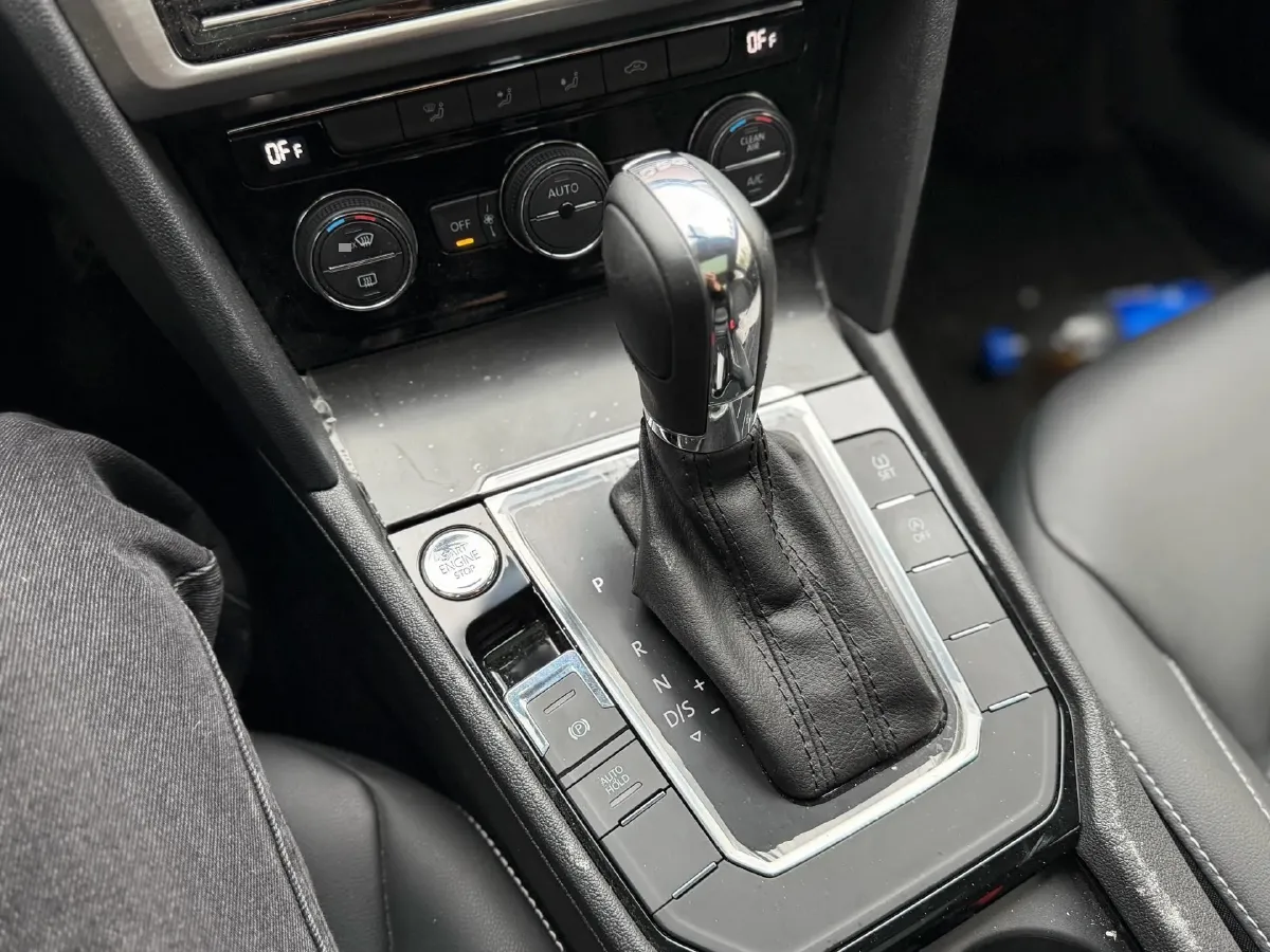 2019 Volkswagen Passat 1.4T 150HP L4 7DCT,autocango,china used car exporter,china ev exporter,chinese used car exporter,chinese used ev exporter