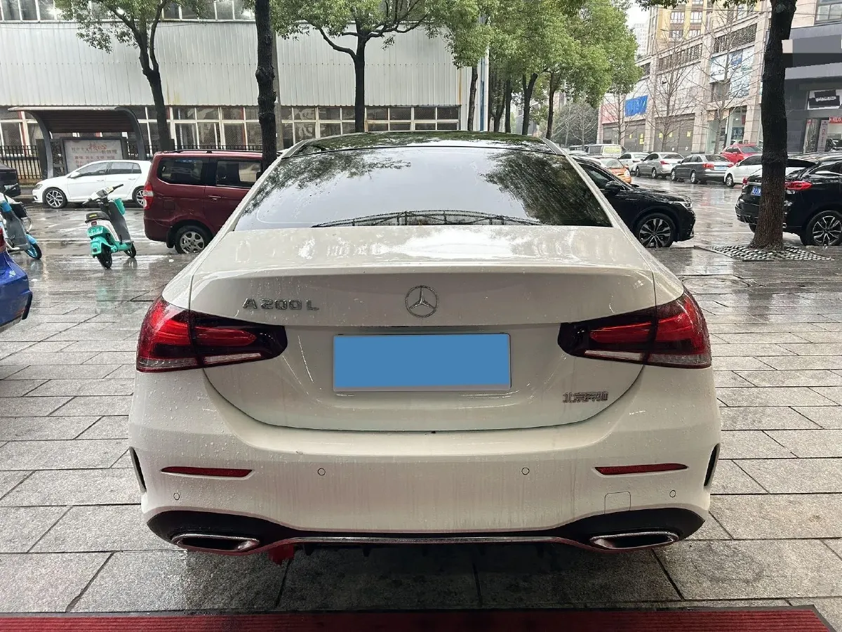2021 Mercedes-Benz A Class 1.3T 163HP L4 7DCT,autocango,china used car exporter,china ev exporter,chinese used car exporter,chinese used ev exporter