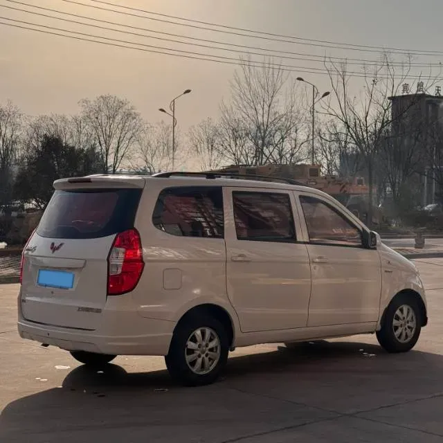2016 WuLing HongGuang 1.5L 112HP L4 5MT,autocango,china used car exporter,china ev exporter,chinese used car exporter,chinese used ev exporter