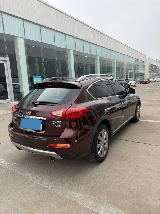 2015 Infiniti QX50 2.5L 235HP V6 7AT,autocango,china used car exporter,china ev exporter,chinese used car exporter,chinese used ev exporter