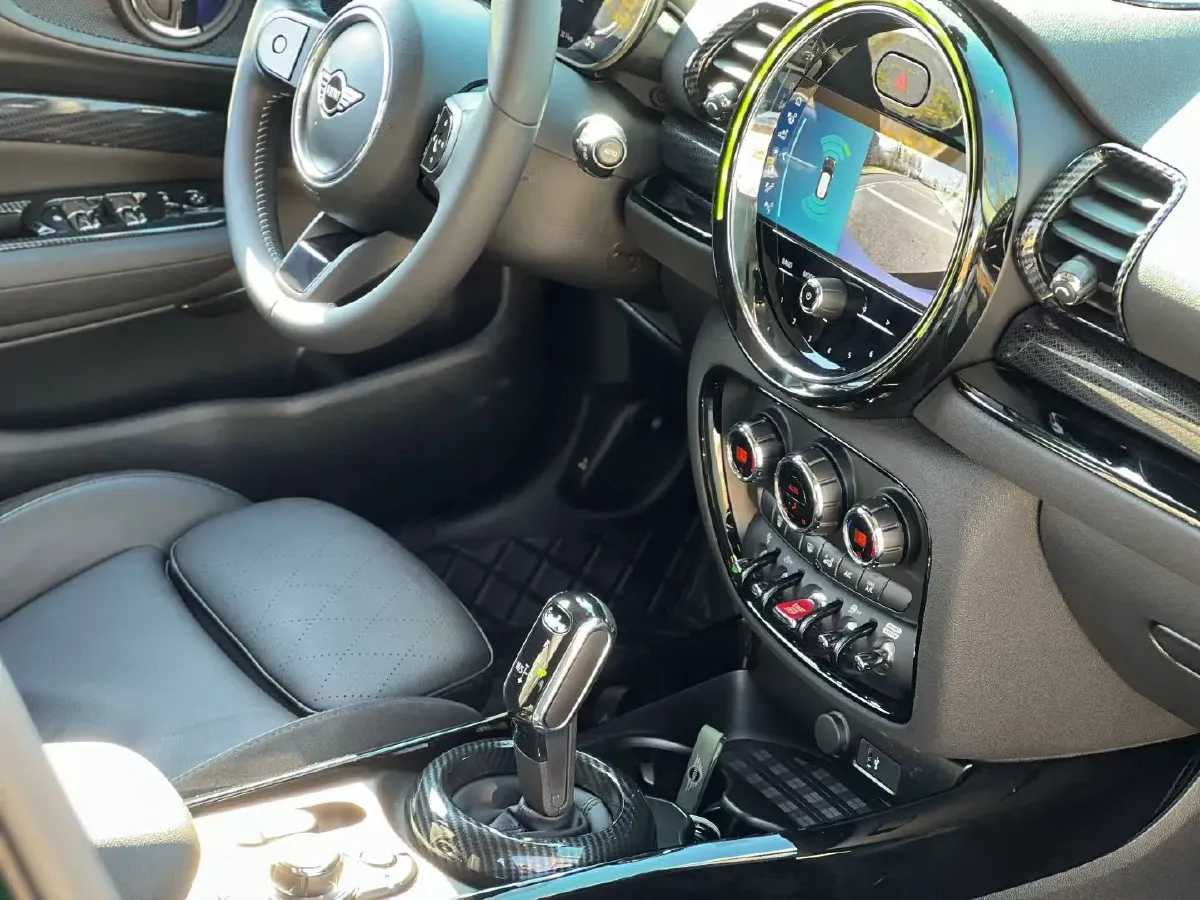 2022 MINI CLUBMAN 1.5T 136HP L3 7DCT,autocango,china used car exporter,china ev exporter,chinese used car exporter,chinese used ev exporter