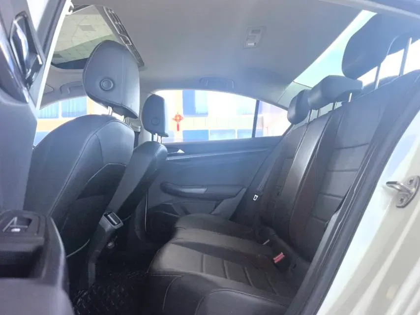 2019 Bestune T77 1.2T 143HP L4 7DCT,autocango,china used car exporter,china ev exporter,chinese used car exporter,chinese used ev exporter