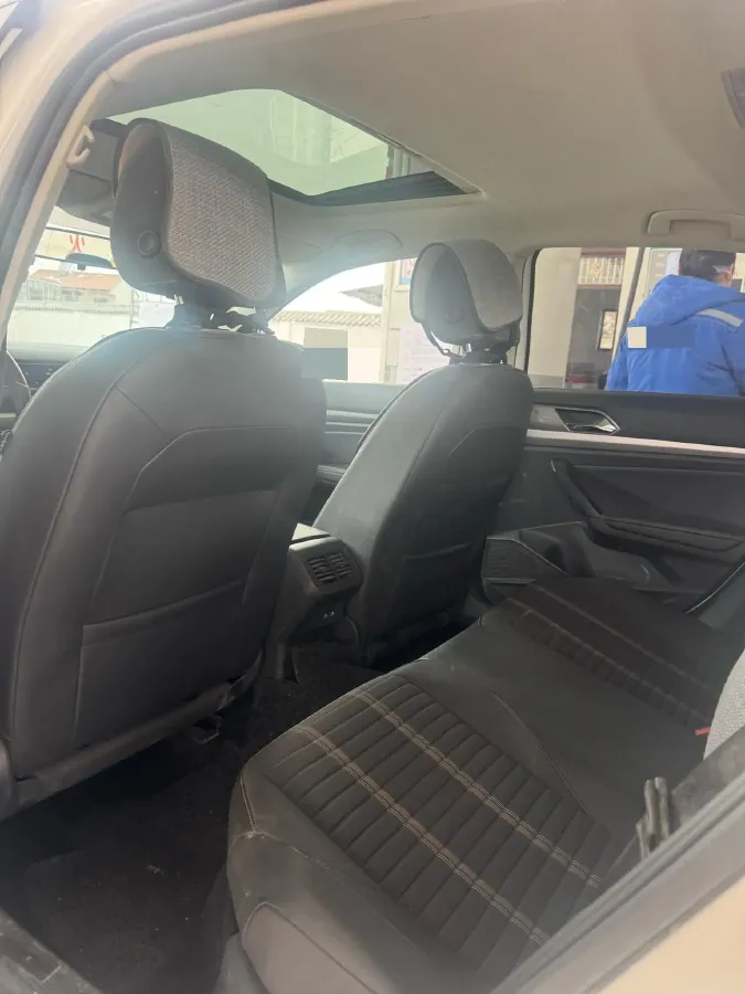 2018 Skoda Karoq 1.4T 150HP L4 7DCT,autocango,china used car exporter,china ev exporter,chinese used car exporter,chinese used ev exporter