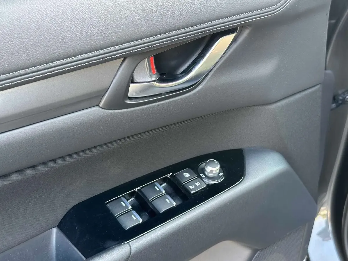 2021 Mazda CX-5 2.0L 155HP L4 6AT,autocango,china used car exporter,china ev exporter,chinese used car exporter,chinese used ev exporter