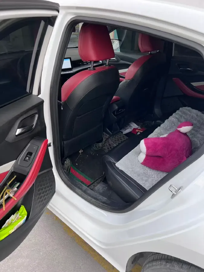 2022 MG 5 1.5L 120HP L4 CVT,autocango,china used car exporter,china ev exporter,chinese used car exporter,chinese used ev exporter