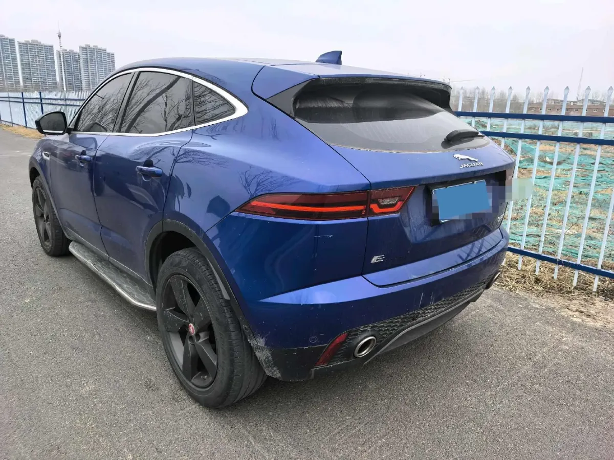 2018 Jaguar E-PACE 2.0T 249HP L4 9AT,autocango,china used car exporter,china ev exporter,chinese used car exporter,chinese used ev exporter