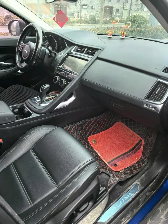 2018 Jaguar E-PACE 2.0T 249HP L4 9AT,autocango,china used car exporter,china ev exporter,chinese used car exporter,chinese used ev exporter