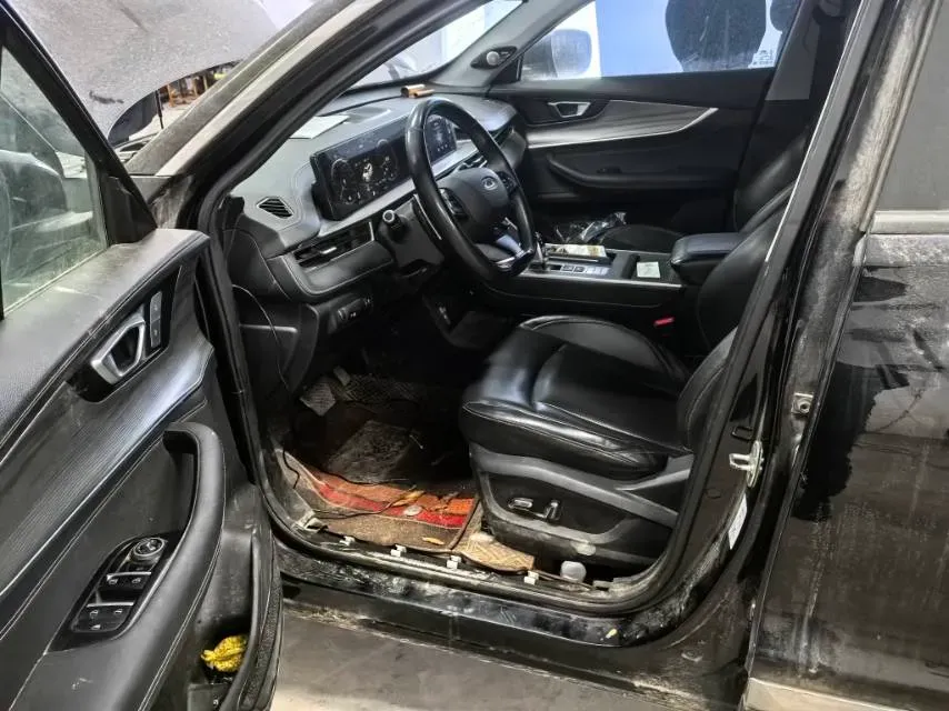 2023 Chery Tiggo 8 Plus 1.6T 197HP L4 7DCT,autocango,china used car exporter,china ev exporter,chinese used car exporter,chinese used ev exporter