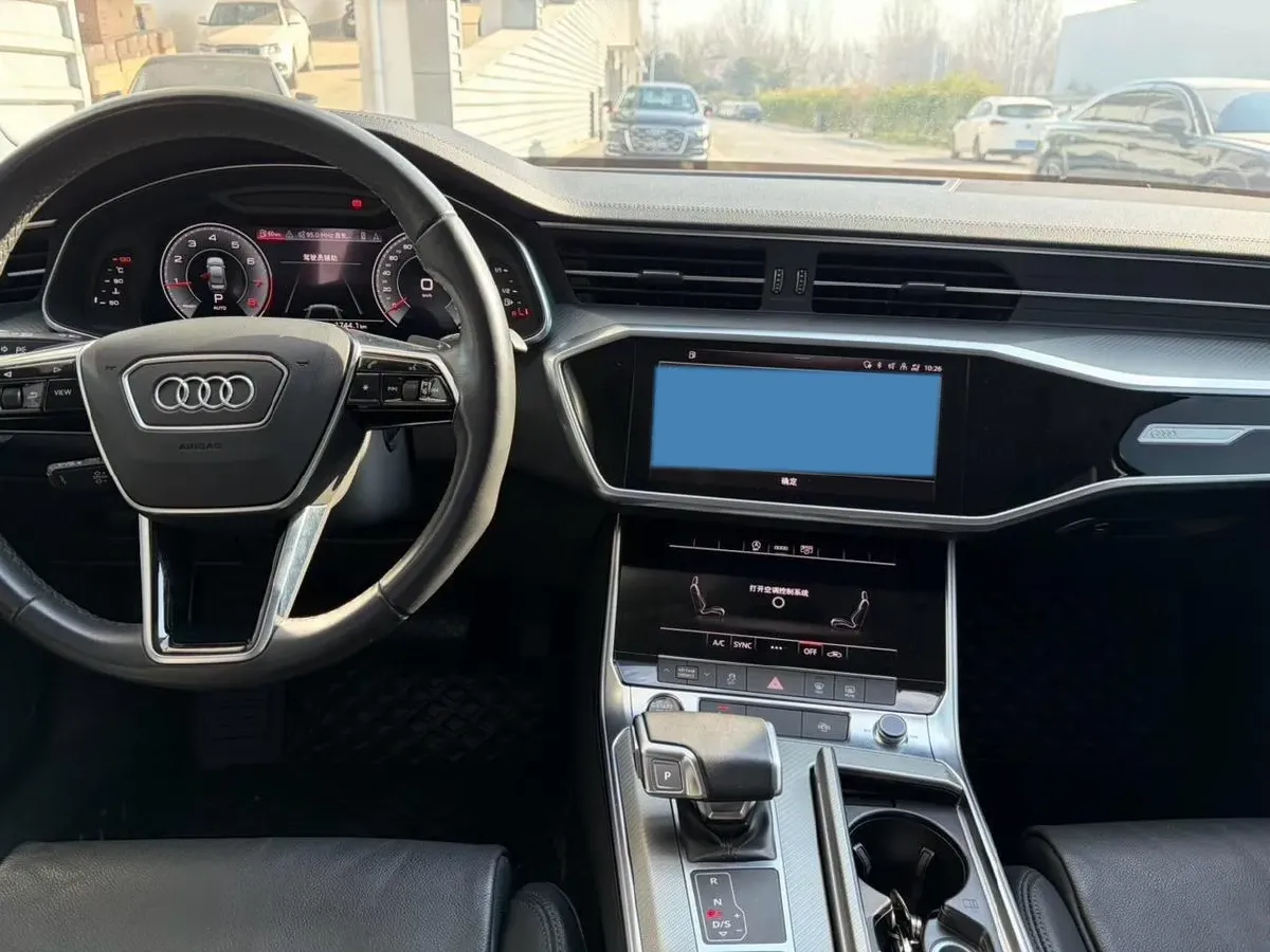 2022 Audi A6L 2.0T 224HP L4 7DCT,autocango,china used car exporter,china ev exporter,chinese used car exporter,chinese used ev exporter