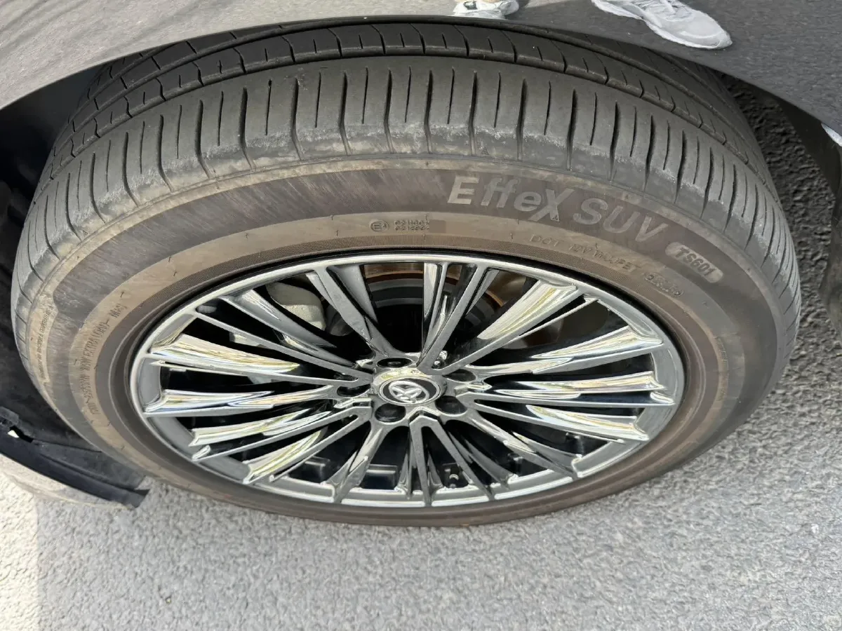 2023 Toyota Granvia 2.5L 189HP L4 E-CVT Hybrid,autocango,china used car exporter,china ev exporter,chinese used car exporter,chinese used ev exporter