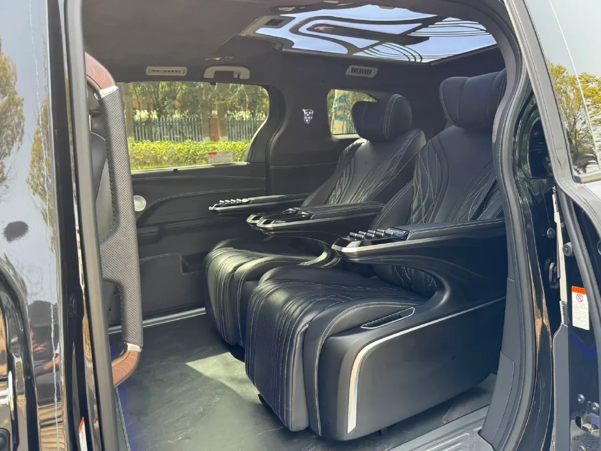 2023 Toyota Granvia 2.5L 189HP L4 E-CVT Hybrid,autocango,china used car exporter,china ev exporter,chinese used car exporter,chinese used ev exporter