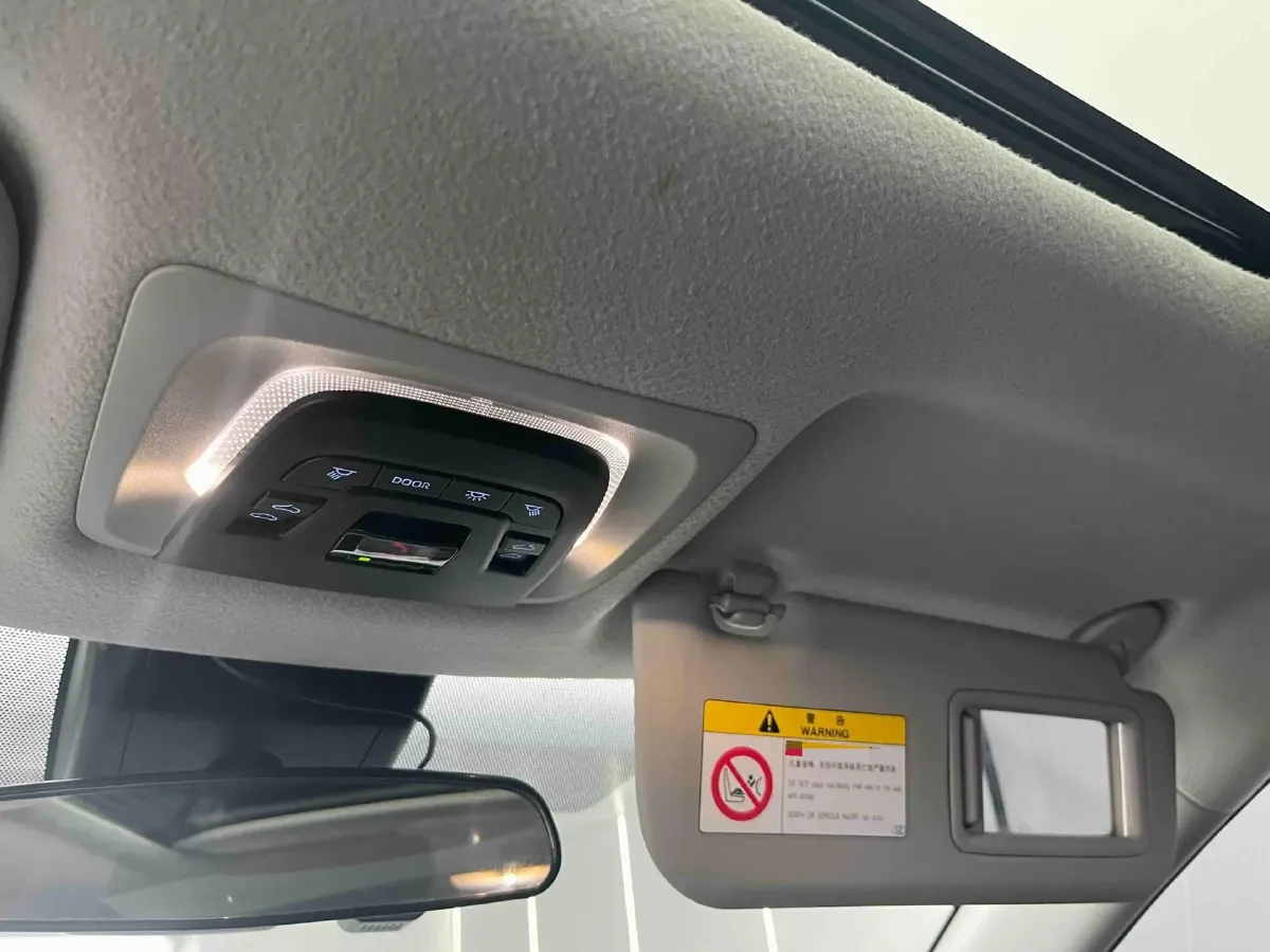 2022 Toyota Frontlander 2.0L 171HP L4 CVT,autocango,china used car exporter,china ev exporter,chinese used car exporter,chinese used ev exporter