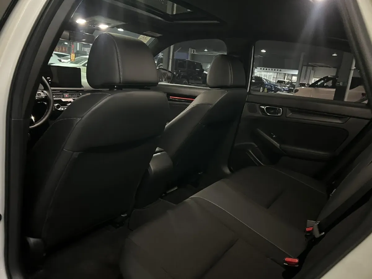 2023 Honda Civic 1.5T 182HP L4 CVT,autocango,china used car exporter,china ev exporter,chinese used car exporter,chinese used ev exporter