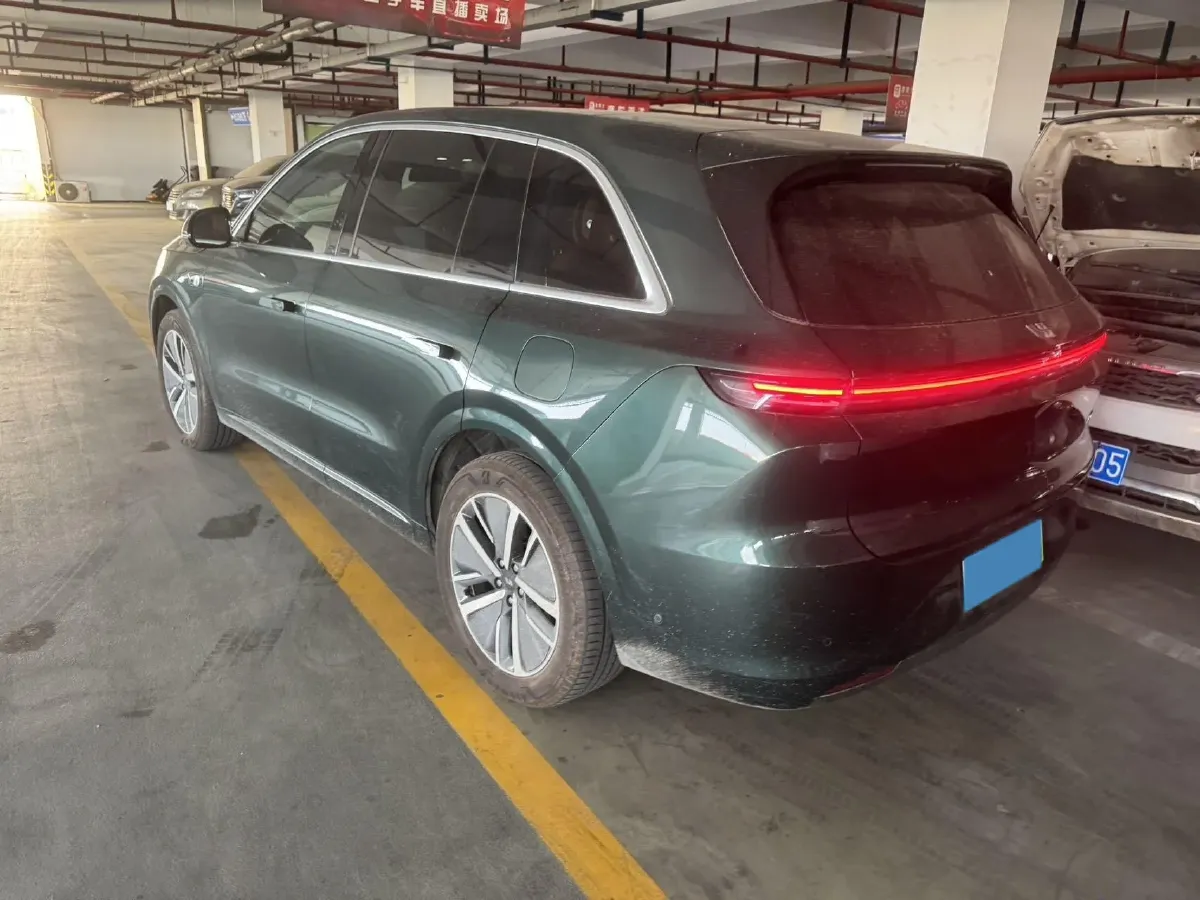 2024 Li L6 Range Extended 154HP L4 REEV 36.8KWH,autocango,china used car exporter,china ev exporter,chinese used car exporter,chinese used ev exporter