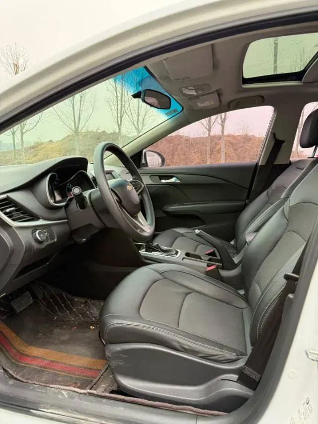 2019 Chevrolet Cavalier 1.5L 113HP L4 6AT,autocango,china used car exporter,china ev exporter,chinese used car exporter,chinese used ev exporter