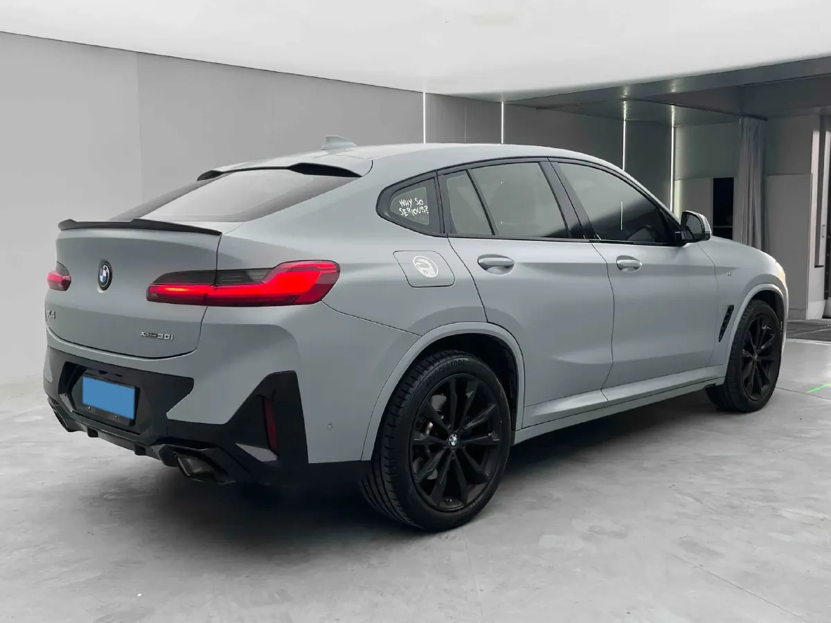 2022 BMW X4 2.0T 245HP L4 8AT,autocango,china used car exporter,china ev exporter,chinese used car exporter,chinese used ev exporter