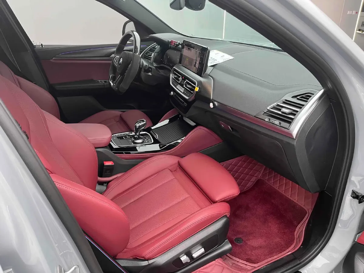 2022 BMW X4 2.0T 245HP L4 8AT,autocango,china used car exporter,china ev exporter,chinese used car exporter,chinese used ev exporter