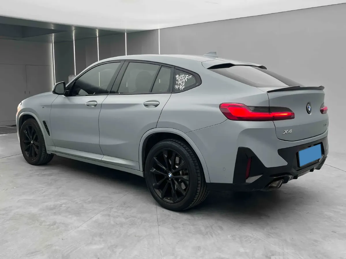 2022 BMW X4 2.0T 245HP L4 8AT,autocango,china used car exporter,china ev exporter,chinese used car exporter,chinese used ev exporter