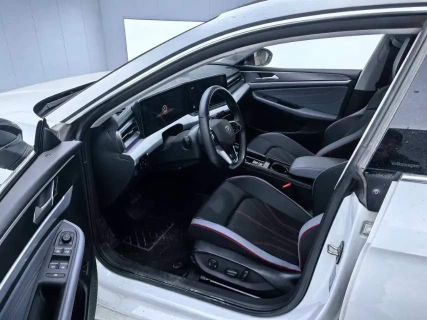 2024 Volkswagen Lamando 1.4T 150HP L4 7DCT,autocango,china used car exporter,china ev exporter,chinese used car exporter,chinese used ev exporter