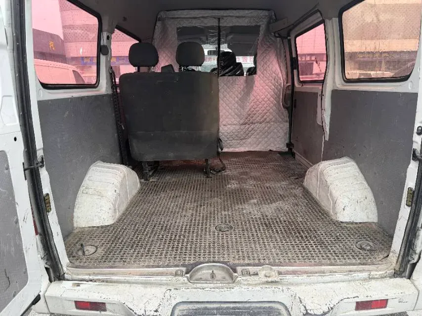 2018 MAXUS XinTu V80 2.5T 136HP L4 6MT,autocango,china used car exporter,china ev exporter,chinese used car exporter,chinese used ev exporter