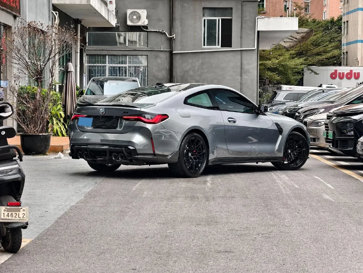 2021 BMW M4 3.0T 510HP L6 8AT,autocango,china used car exporter,china ev exporter,chinese used car exporter,chinese used ev exporter