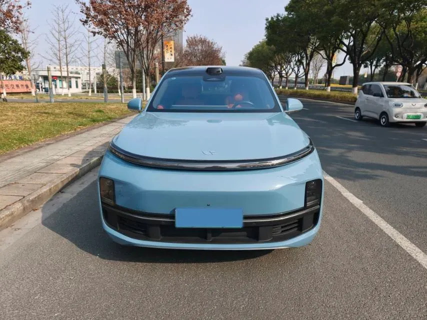 2022 Li L9 Range Extended 154HP REEV 42.6KWH,autocango,china used car exporter,china ev exporter,chinese used car exporter,chinese used ev exporter