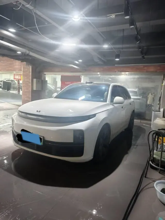 2024 Li L8 Range Extended 154HP REEV 42.8KWH,autocango,china used car exporter,china ev exporter,chinese used car exporter,chinese used ev exporter