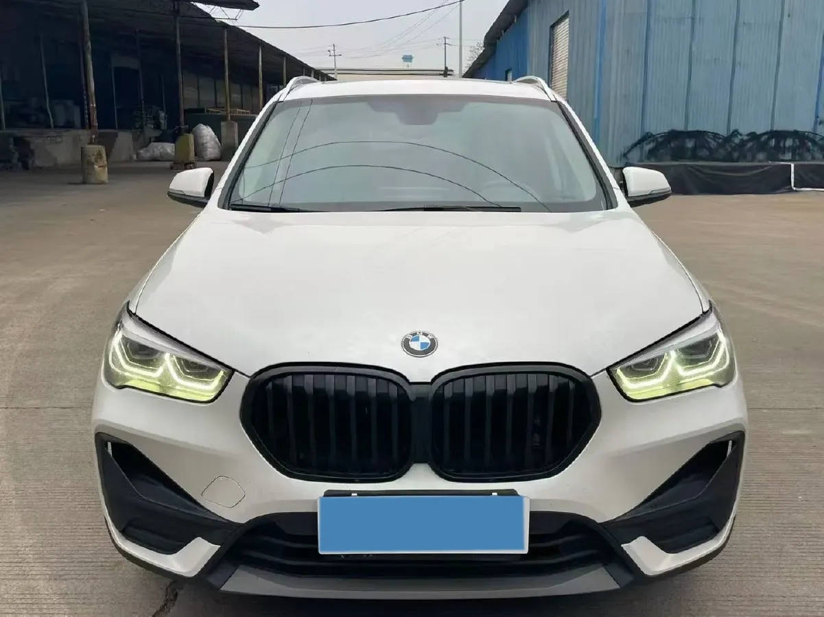 2021 BMW X1 2.0T 192HP L4 7DCT,autocango,china used car exporter,china ev exporter,chinese used car exporter,chinese used ev exporter