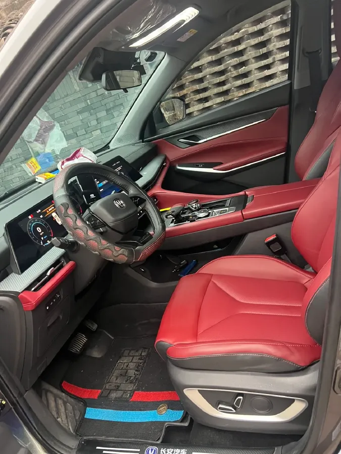 2022 ChangAn CS75 Plus 1.5T 188HP L4 8AT,autocango,china used car exporter,china ev exporter,chinese used car exporter,chinese used ev exporter