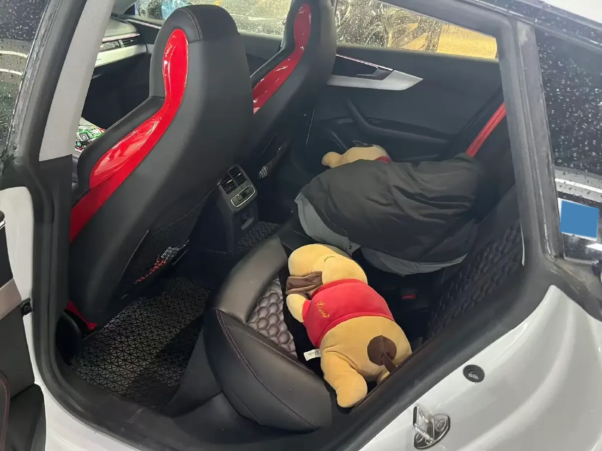 2021 Audi A5 2.0T 252HP L4 7DCT,autocango,china used car exporter,china ev exporter,chinese used car exporter,chinese used ev exporter