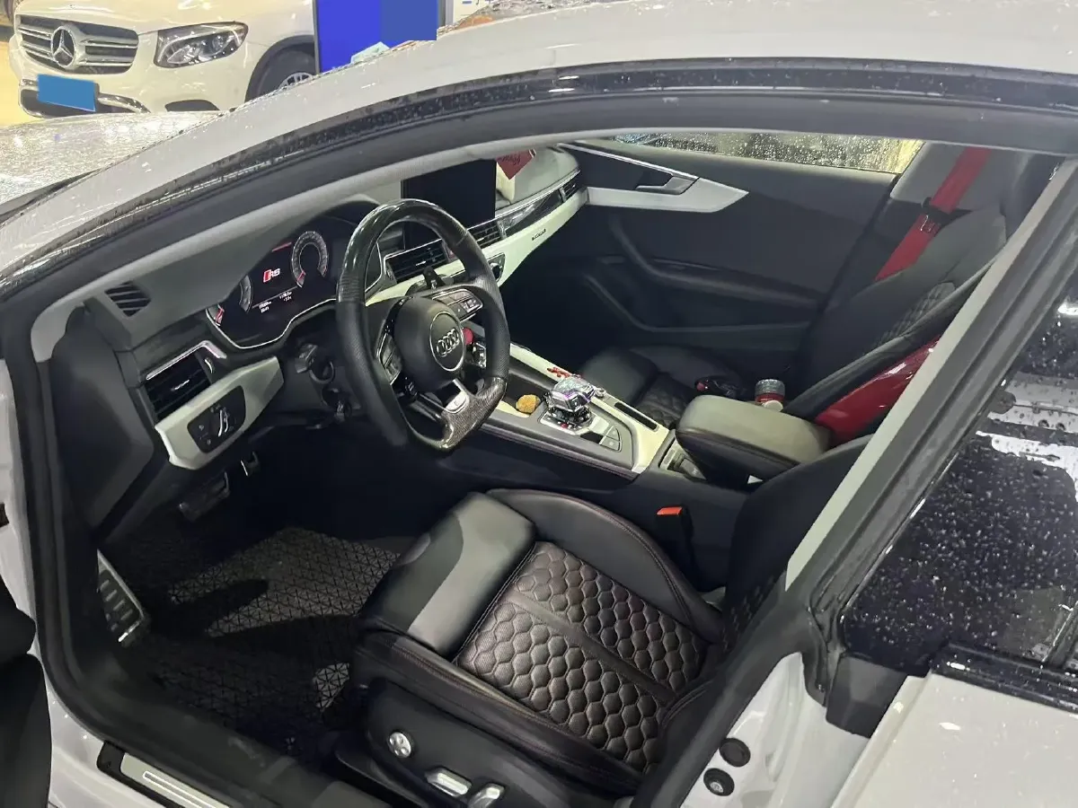 2021 Audi A5 2.0T 252HP L4 7DCT,autocango,china used car exporter,china ev exporter,chinese used car exporter,chinese used ev exporter