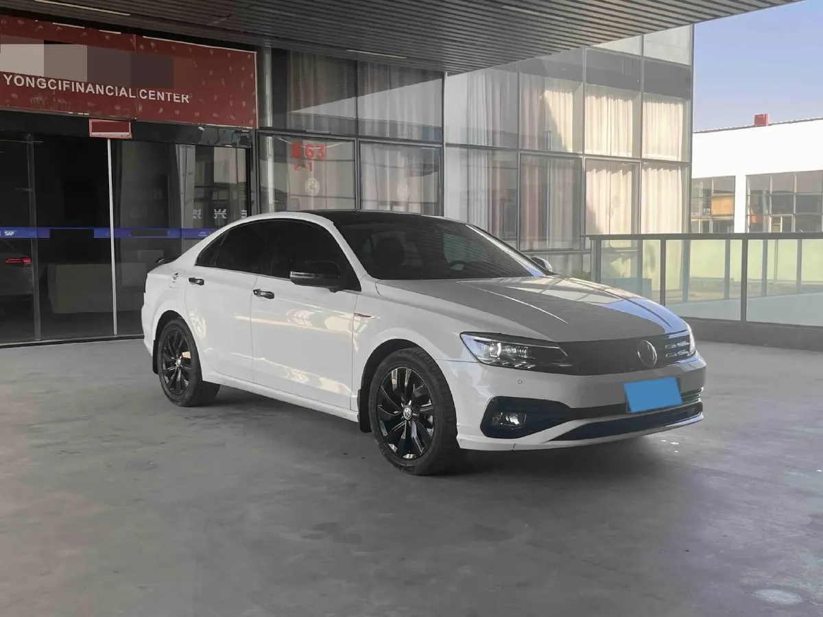 2021 Volkswagen T-Roc 1.4T 150HP L4 7DCT,autocango,china used car exporter,china ev exporter,chinese used car exporter,chinese used ev exporter