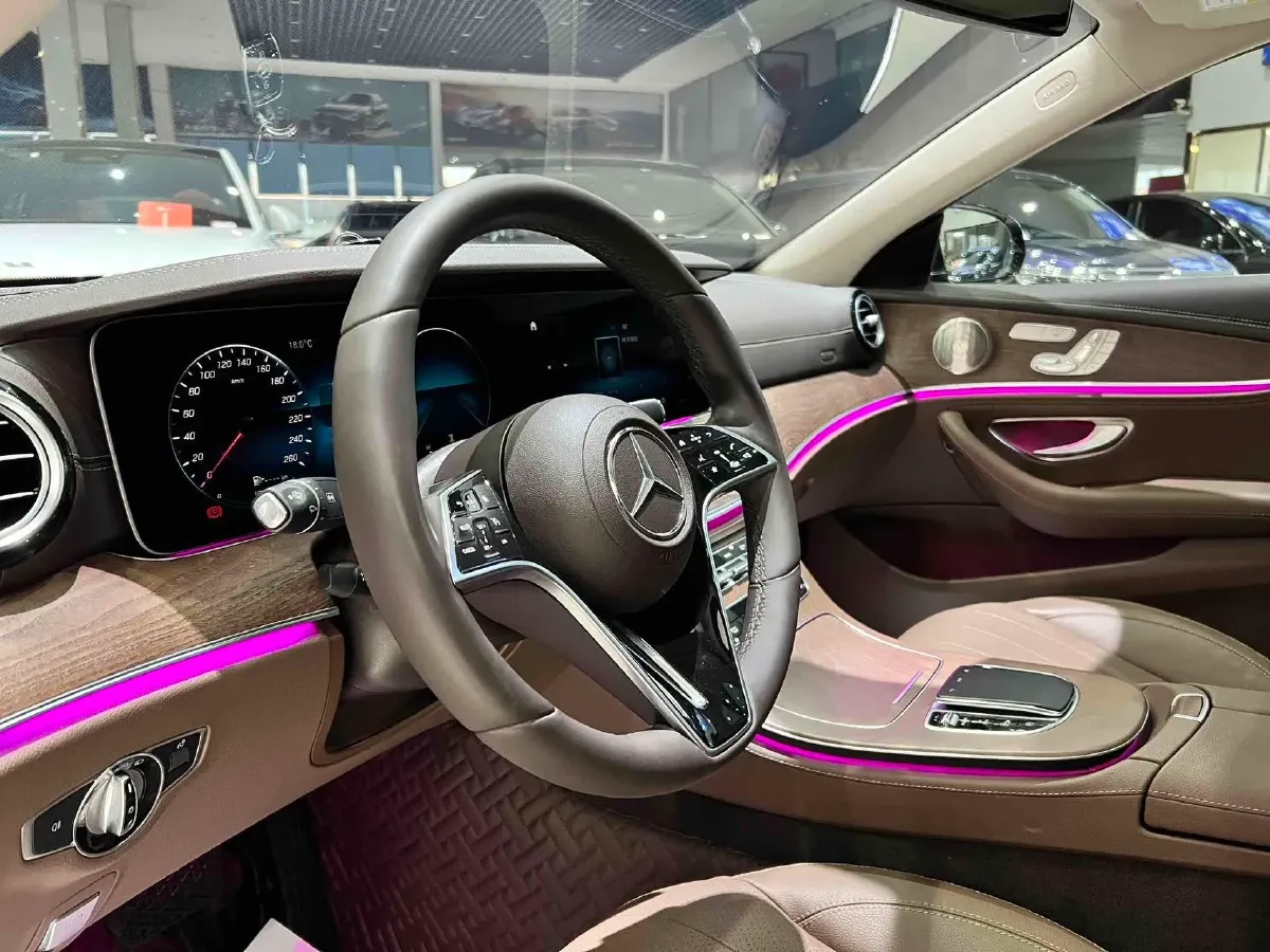 2022 Mercedes-Benz E Class 2.0T 258HP L4 9AT,autocango,china used car exporter,china ev exporter,chinese used car exporter,chinese used ev exporter