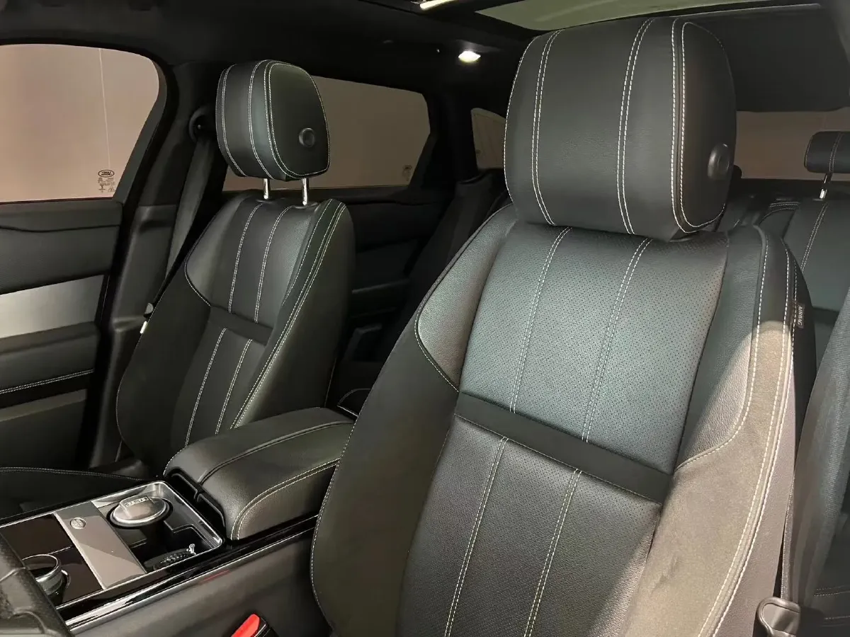 2018 Land Rover Range Rover Velar 2.0T 300HP L4 8AT,autocango,china used car exporter,china ev exporter,chinese used car exporter,chinese used ev exporter