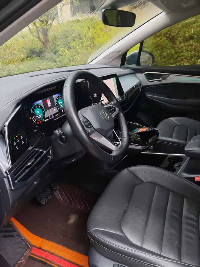 2023 Volkswagen Talagon 2.0T 220HP L4 7DCT,autocango,china used car exporter,china ev exporter,chinese used car exporter,chinese used ev exporter