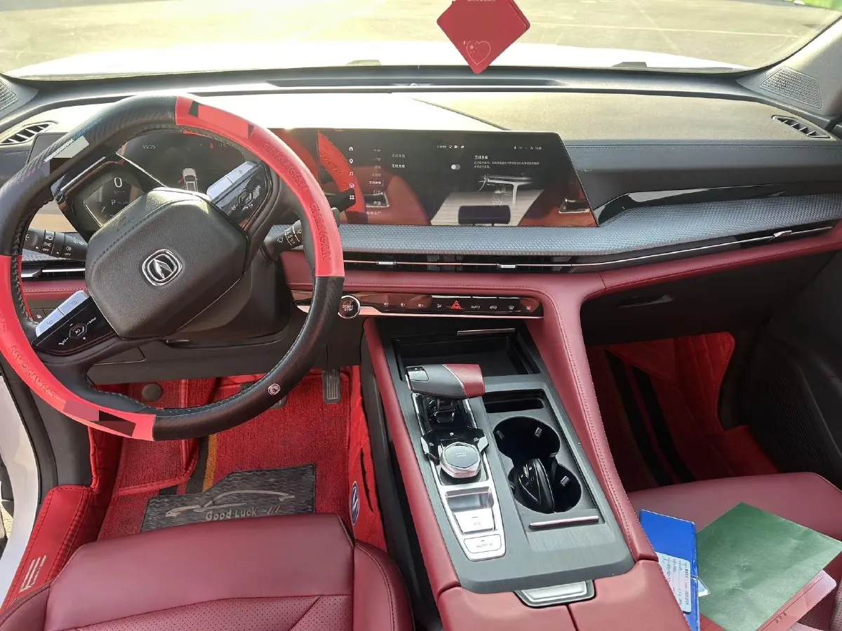 2022 ChangAn CS75 Plus 1.5T 188HP L4 8AT,autocango,china used car exporter,china ev exporter,chinese used car exporter,chinese used ev exporter