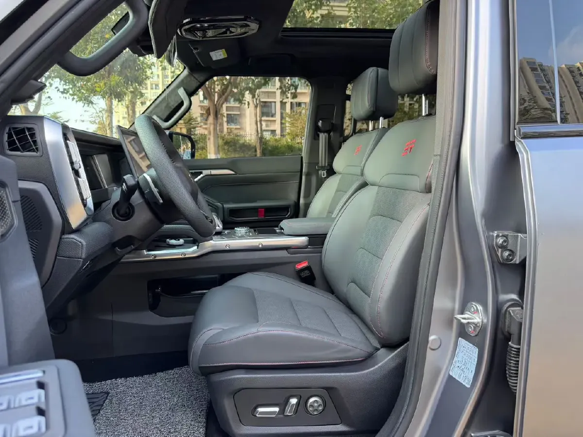 2023 Jetour Traveller 2.0T 254HP L4 7DCT,autocango,china used car exporter,china ev exporter,chinese used car exporter,chinese used ev exporter