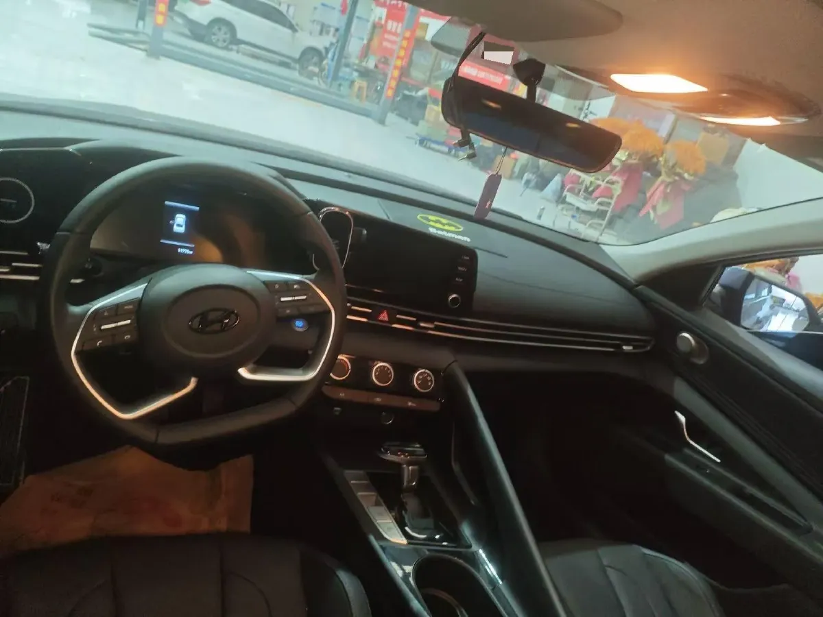 2023 Hyundai Elantra 1.5L 115HP L4 CVT,autocango,china used car exporter,china ev exporter,chinese used car exporter,chinese used ev exporter