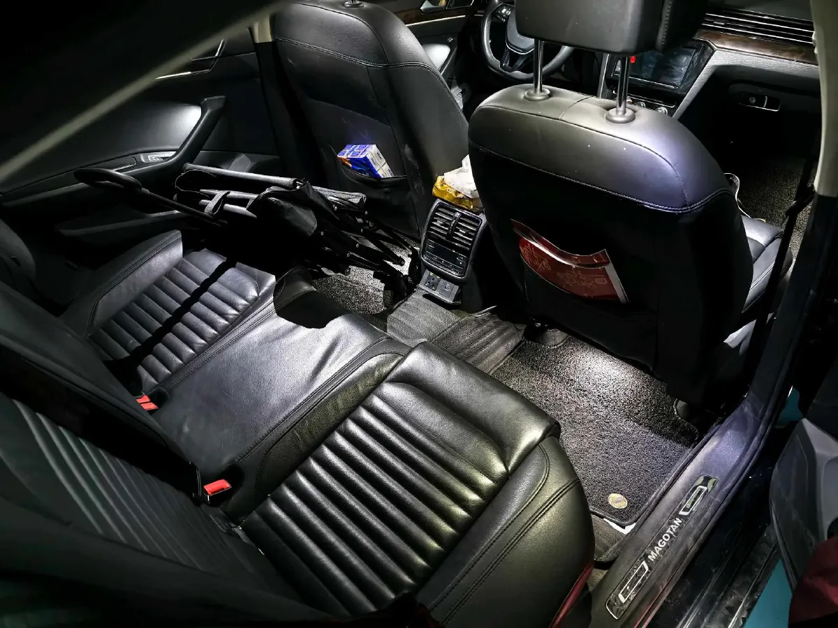 2019 Volkswagen Magotan 2.0T 186HP L4 7DCT,autocango,china used car exporter,china ev exporter,chinese used car exporter,chinese used ev exporter