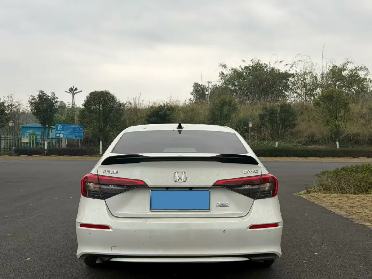 2023 Honda Civic 1.5T 182HP L4 CVT,autocango,china used car exporter,china ev exporter,chinese used car exporter,chinese used ev exporter