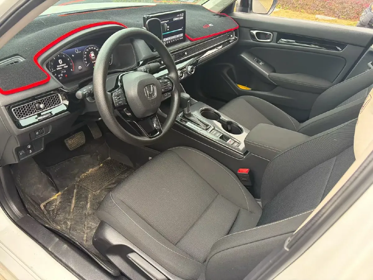 2023 Honda Civic 1.5T 182HP L4 CVT,autocango,china used car exporter,china ev exporter,chinese used car exporter,chinese used ev exporter