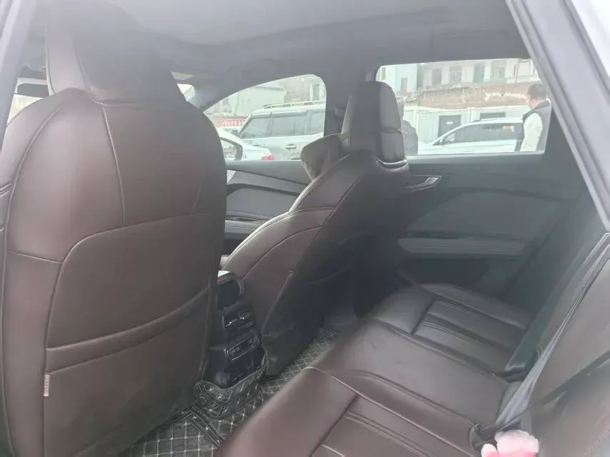 2023 Audi Q4 e-tron BEV 84.8KWH,autocango,china used car exporter,china ev exporter,chinese used car exporter,chinese used ev exporter