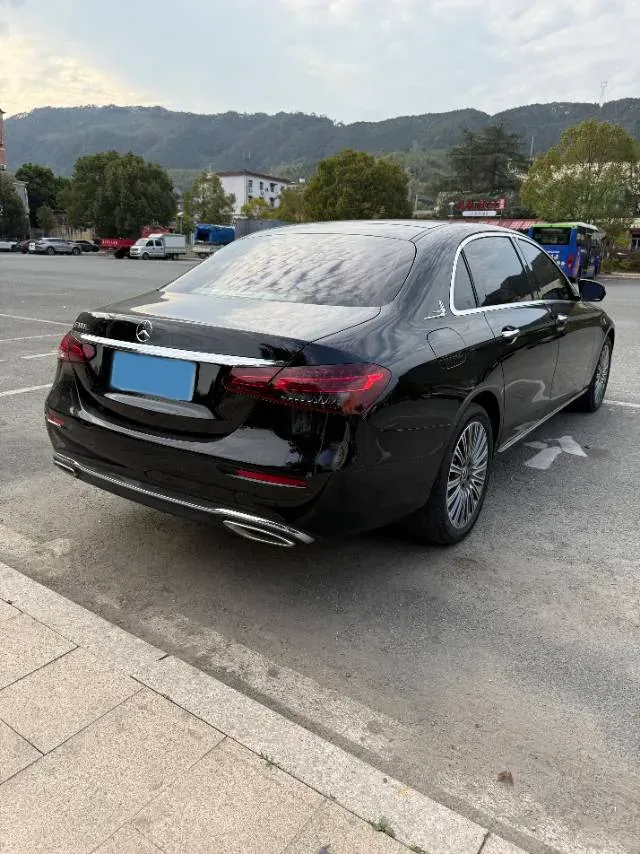 2023 Mercedes-Benz E Class 2.0T 258HP L4 9AT,autocango,china used car exporter,china ev exporter,chinese used car exporter,chinese used ev exporter