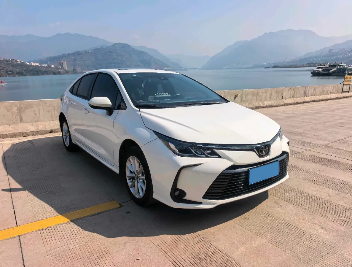 2023 Toyota Corolla 1.2T 116HP L4 CVT,autocango,china used car exporter,china ev exporter,chinese used car exporter,chinese used ev exporter