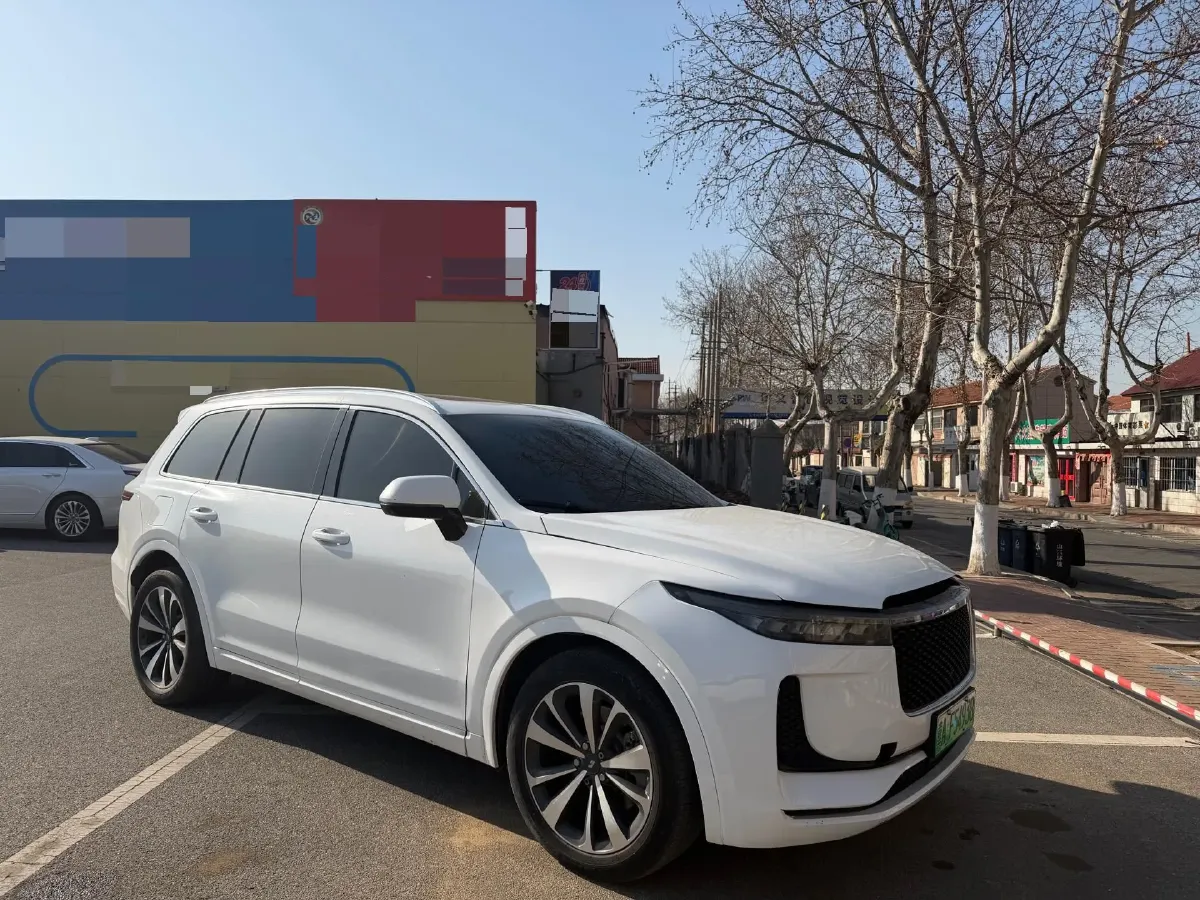 2020 Li ONE Range Extended 131HP REEV 40.5KWH,autocango,china used car exporter,china ev exporter,chinese used car exporter,chinese used ev exporter